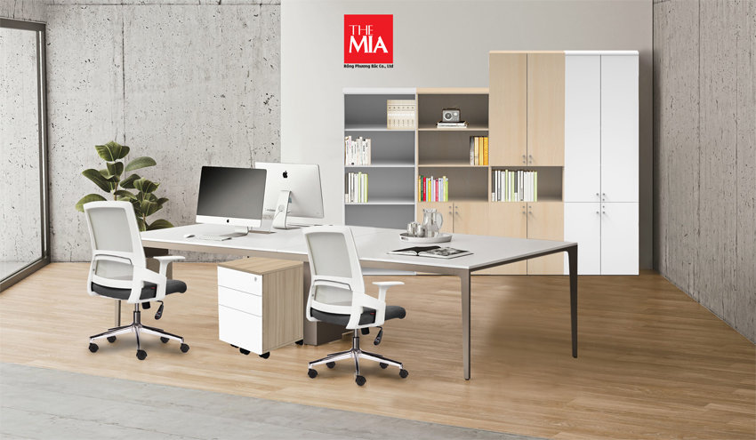 Employee Desk